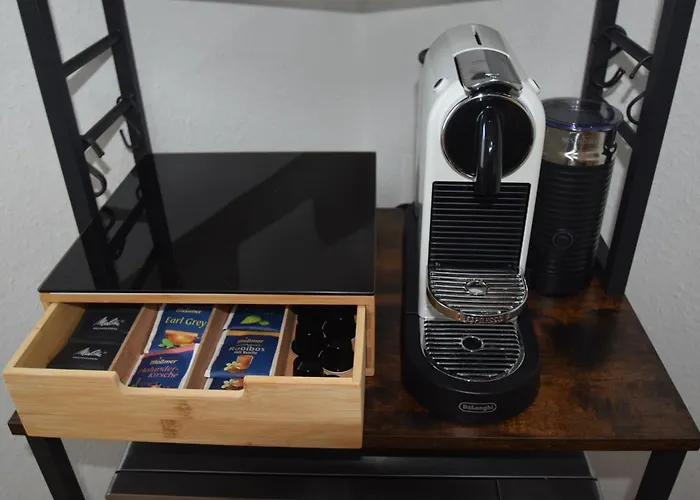 Bliss Place - 1r Premium - Kingsize Bett, Smart Tv, Küche, Balkon, Waschkeller * Magdeburg