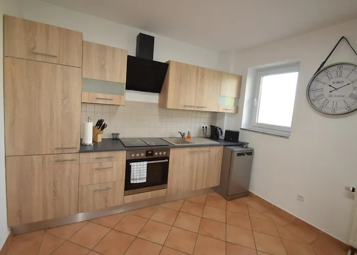 Apartman Bliss Place - 1r Premium - Kingsize Bett, Smart Tv, Kueche, Balkon, Waschkeller